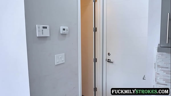 FuckmilyStrokes.com - StepMom's Attention - Mckenzie Lee ,Gabriela Lopez