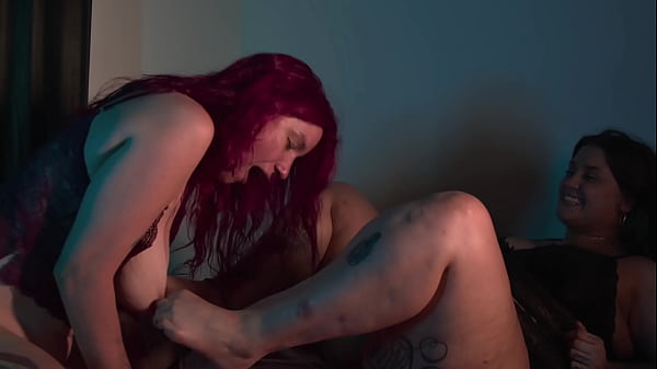 Let my toes be the reason you can't think right 