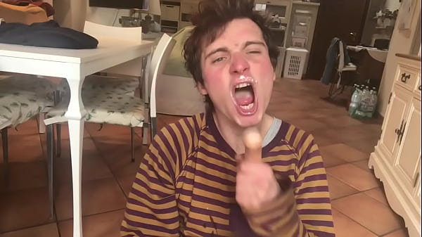 Play MP4 - Blowjob with w&uuml;rstel