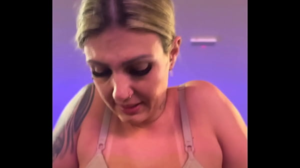 Nonton Eu Na Academia Top Parecendo Suti&atilde; Fiquei Tes&atilde;o Vendo Os Macho Olhando Meu Peitinhos Suado ! Cheguei Em Casa E Me Masturbei Gostoso Pensando Na Aquilo . thumbnail