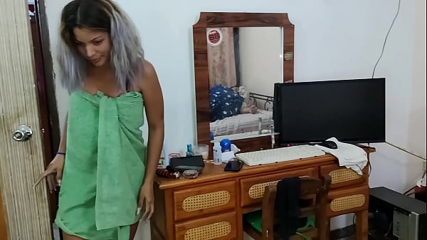 Me Dejo Follar Con Mi Mejor Amigo Virgen No Sabia Que La Tenia Tan Grande Que Bien Folla thumbnail