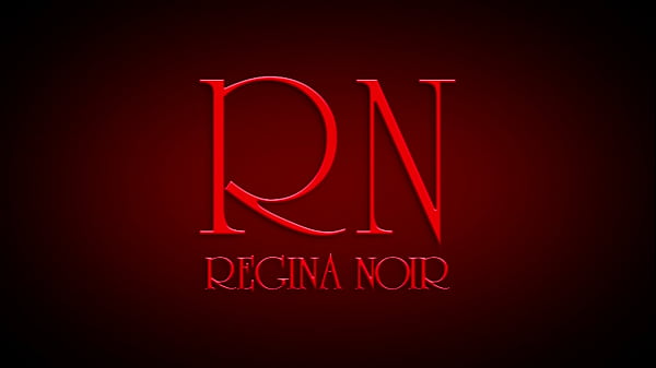 A beautiful seductive dance and masturbation of a schooolgirl with a huge iguana regina noir