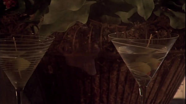 Nonton A Blonde Hottie Fucks With Her Man In The Evening In The Garden thumbnail