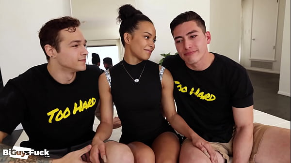 Play MP4 - QB1 fucks the "straight" male cheerleader and his slutty best friend