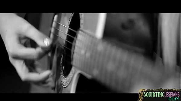 Gushing beauty gets finger fucked_by MILF