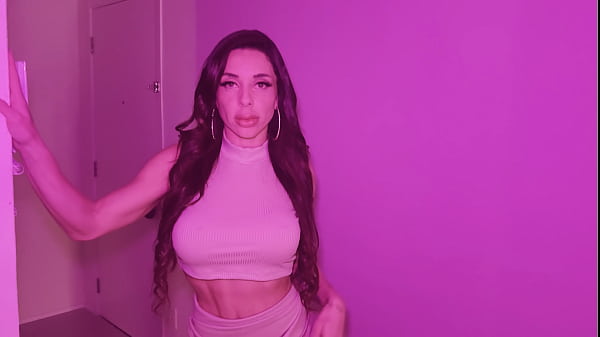 Nonton Stunning Body Latina Sucks And Rides A Big Cock thumbnail