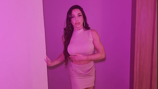 Stunning body latina sucks and rides a big cock 