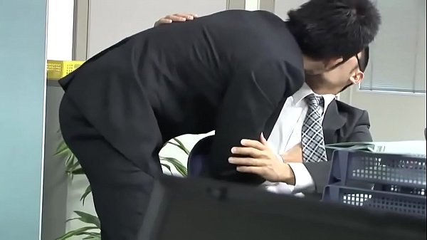 Play MP4 - japanese salarymen