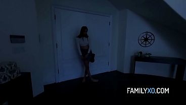 Nonton Horny Babe Enjoys Getting Fucked From Behind By Her Perv Stepdad thumbnail