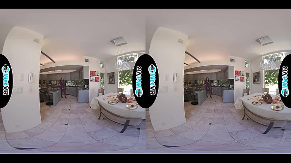 Nonton Small Tit Babe Fucked Hard In Vr thumbnail