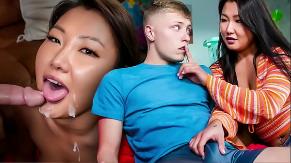 My Stepmom Horny Bored Housewife Parker SimsJade Luv