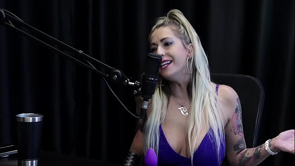 Tinha uma competi&ccedil;&atilde;o saud&aacute;vel com atrizes as produtoras brigavam e o mercado porn&ocirc; se consolidou na pandemia julia fontanelli watch sheer red 