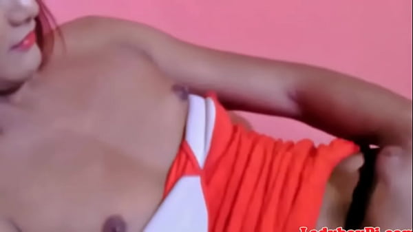 Play MP4 - Alluring piladyboy loves to masturbate