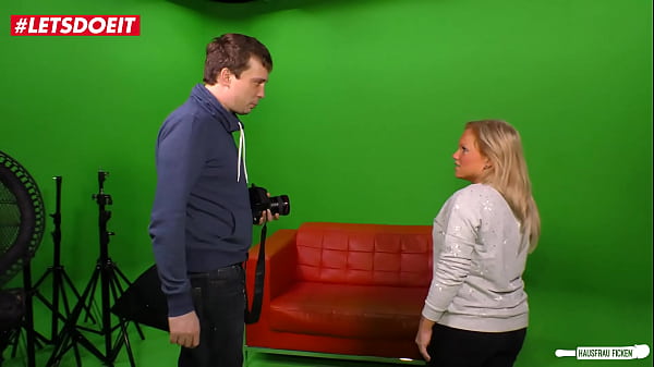 Amateur Euro - German Wife Cheats & Fucks At Casting Audition thumbnail