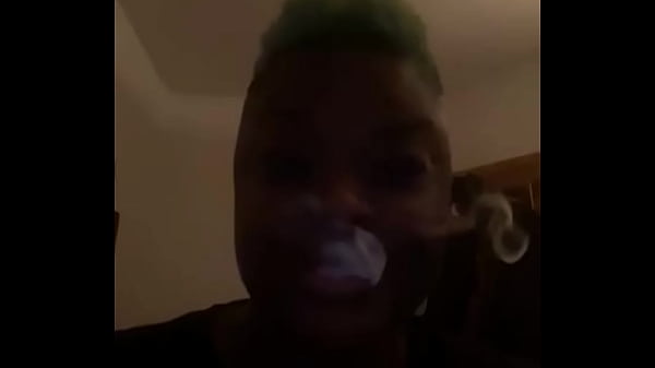Nonton Anyone Else Smoking Up With Me? ?? Don&rsquo;t Let Me Be A High Bunny All By Myself thumbnail
