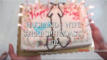 Nonton Late Birthday Present Turns Into A Strap-on & Cock Sandwich - Bambi Barton, Venus Valencia, James Angel thumbnail