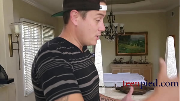 Play MP4 - Teen Loves Pie - Teenpied