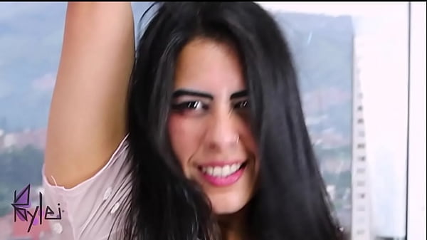 Wet_dance with bubbles ftMin Galilea