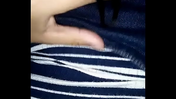 Play MP4 - turrita tocandose