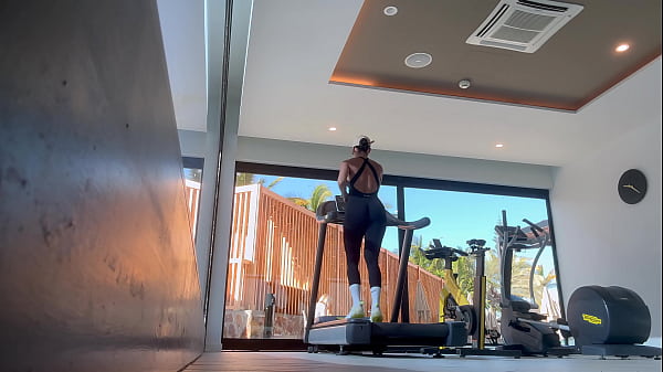 Play MP4 - Real Amateur Tanned Slut needs a Good Fucking from the POOL Boy