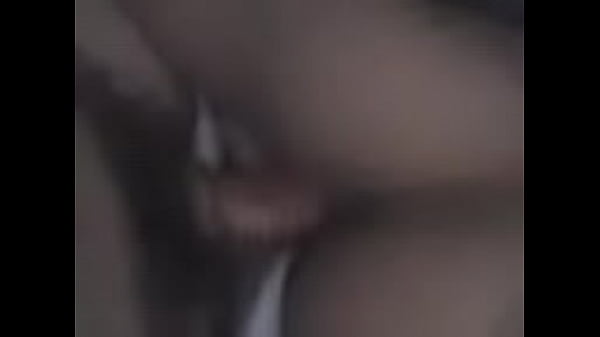 Ense&ntilde;andola a darse sentones 