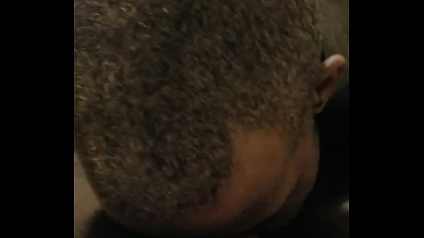 My boyfriend eating my pussy slowly 