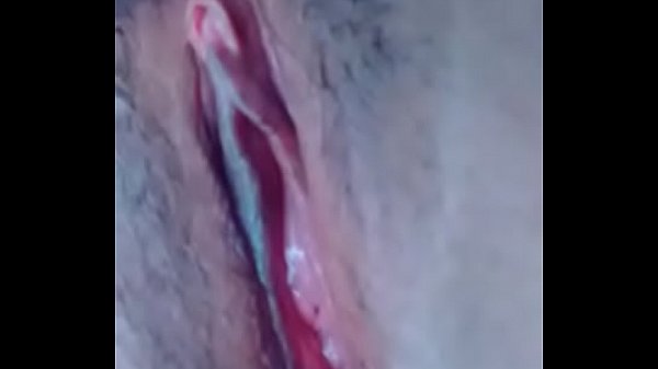 Mi_amiga se toca pensando_en mi