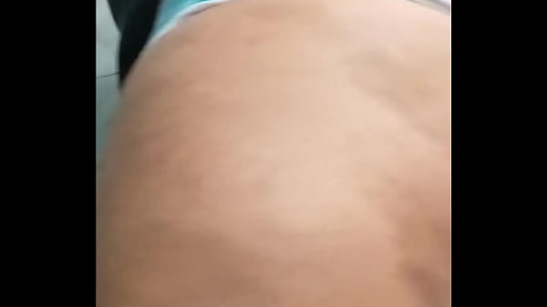 Play MP4 - Showing off my tight panties