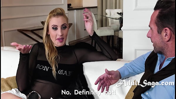 Russian models stand by whats on their T shirt