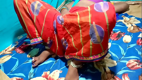 Play MP4 - गाँव की रांड की चुदाई देखो कैसे चुदवाती है साली