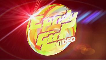 Memphis and Kobe nude modeling 