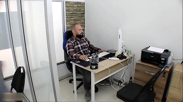 Play MP4 - En una cita medica Doctor ayuda a su paciente a bajar su calentura - CUMFACE - Porno En Espa&ntilde;ol