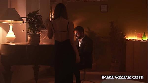 Don tshoot the pianist fuck_him instead