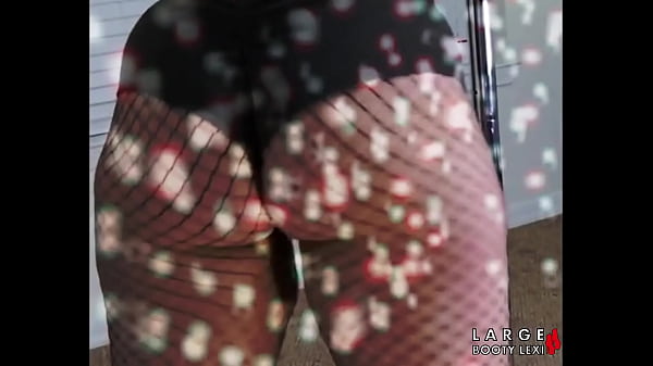 THICK & JUICY &ndash; Fishnet Pawg Twerk & Strip Show &ndash; Ass Bouncing Like Crazy! (1080p Landscape) 