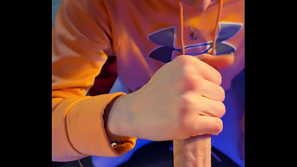 Cocksucking milf drops to knees for hard fuck until creampie