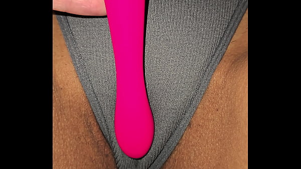 Nonton Gray Panties Latina Milf Sexy Pussy thumbnail