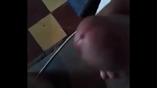 Maduro Masturbandose