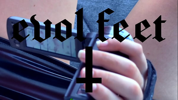 Nonton Are My Pleaser Shoes Suitable For Jerking Off? thumbnail