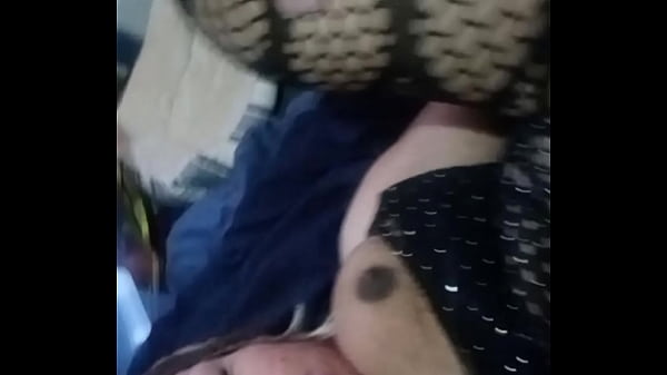 Play MP4 - AngelG and Kuzz amateur POV