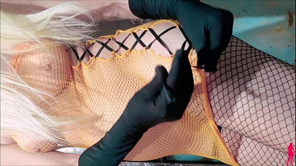 Blonddevilsexywoman ( Mature Little Dress Curves Big Ass Hot ) thumbnail