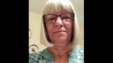 Nonton Sneaky Wank thumbnail