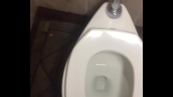 Play MP4 - Oops I missed &colon;&lpar;