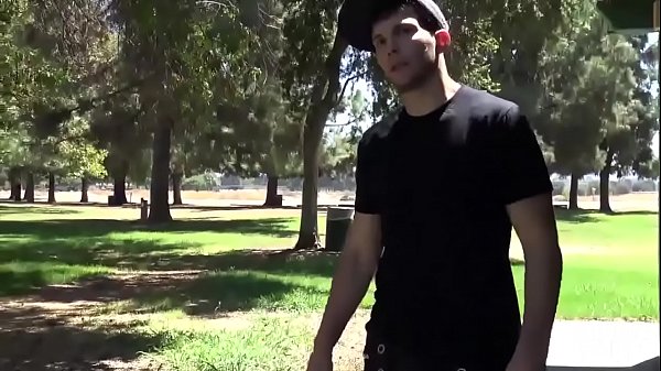 Play MP4 - Reality Dudes - James