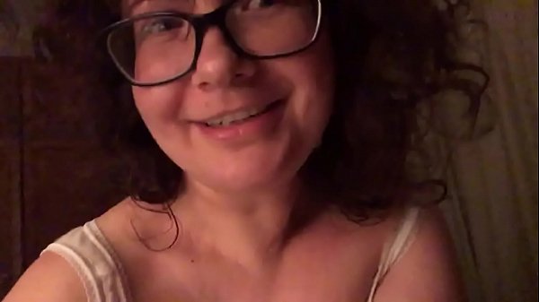 Play MP4 - Late night ramble to camera&period; Might delete in the morning&excl;