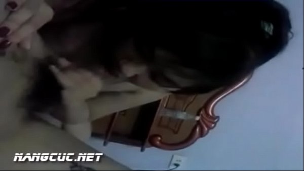 Em YếnTuyếtsinh viên Đại họcmở