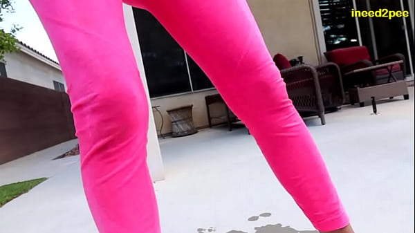 Jade Janzten Wetting Ideal Yoga Outfit! thumbnail