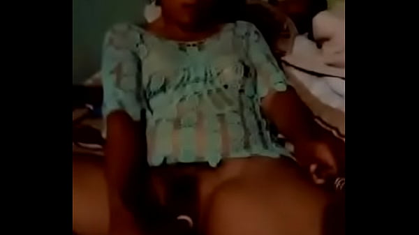 Le encanta meterse a dal&iacute; lo que encuentre 