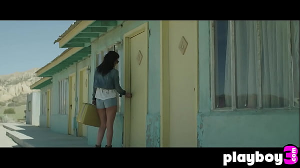 New hot tourist with big boobs Alexandra Tyler arrived in_a appartment