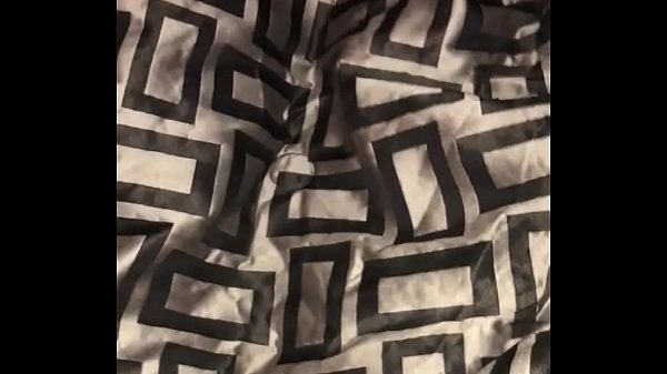 Cum on wife&rsquo_s feet