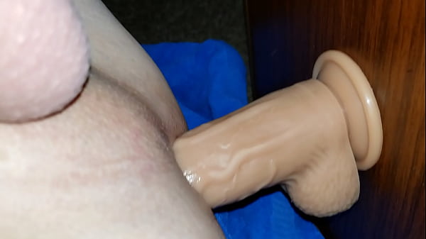 Love thrusting my dildo deep inside 